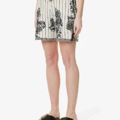 Joseph Floral-pattern Split-hem Knitted Shorts 7 Joseph Floral-pattern Split-hem Knitted Shorts -Outlet Pique Style Store R04095458 BLACKCOMBO ALT02