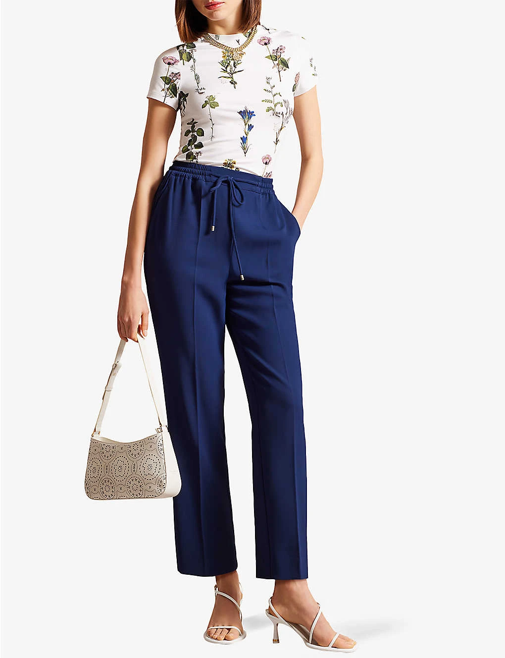 Ted Baker Rasmean Floral-print Stretch-woven T-shirt 2 Ted Baker Rasmean Floral-print Stretch-woven T-shirt - Image 2