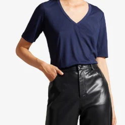 Ted Baker Kerika V-neckline Short-sleeve Woven T-shirt -Outlet Pique Style Store R04190972 NAVY ALT02